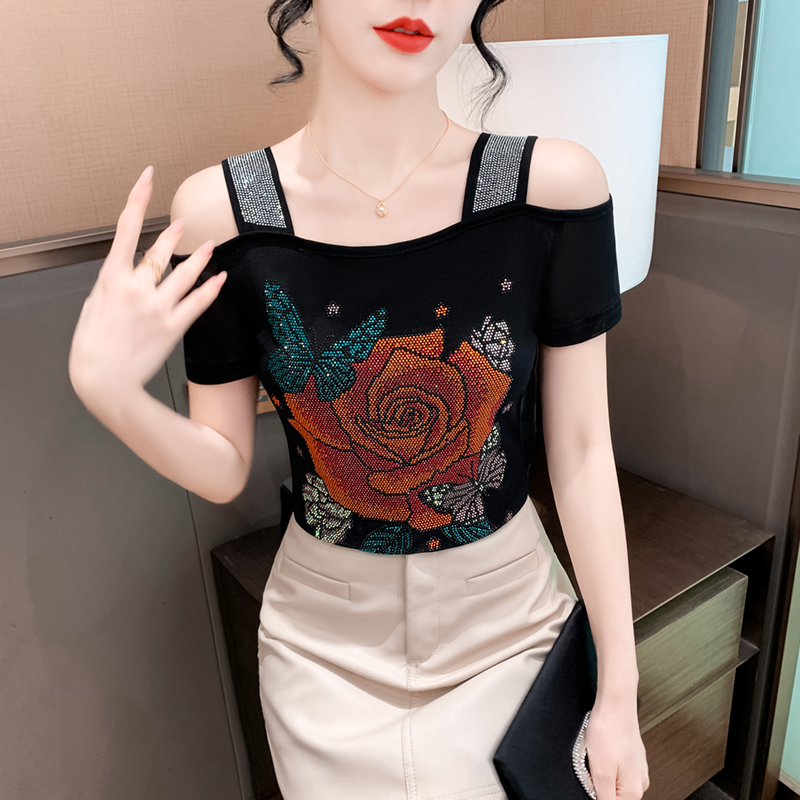 أحدث الملابس الأوروبية النسائي - مراجعة Streetwear Brand With Flowers وسعره